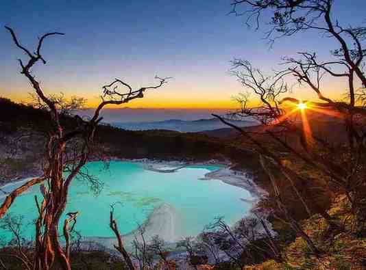 Paket Wisata Kawah Putih